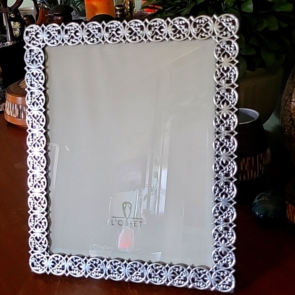 L'Objet 8×10 Ornate Luxury Picture Frame